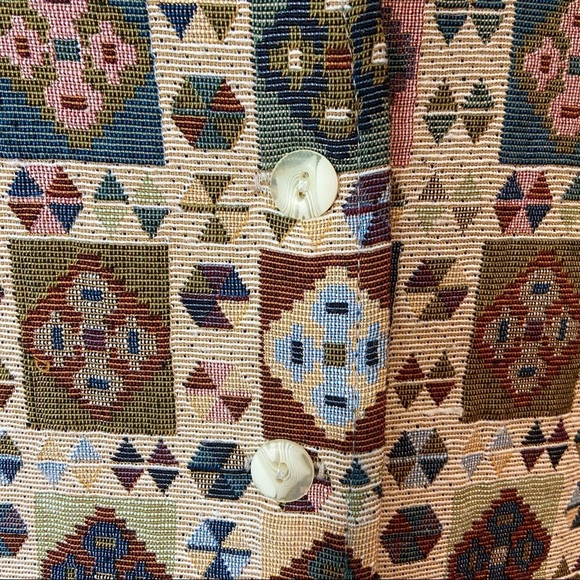 Women’s vintage tribal patterned carpet vest in size 7/8 - Picture 6 of 8